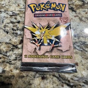 Selling fast! - 1 AUTHENTIC Pokemon Fossil Set Booster Pack SEALED 1999 - Zapdos